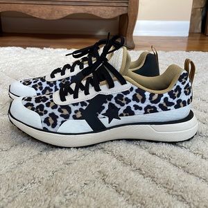 Leopard converse tennis shoes